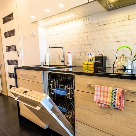 Kapart Rzeszow Apartment エクステリア 写真