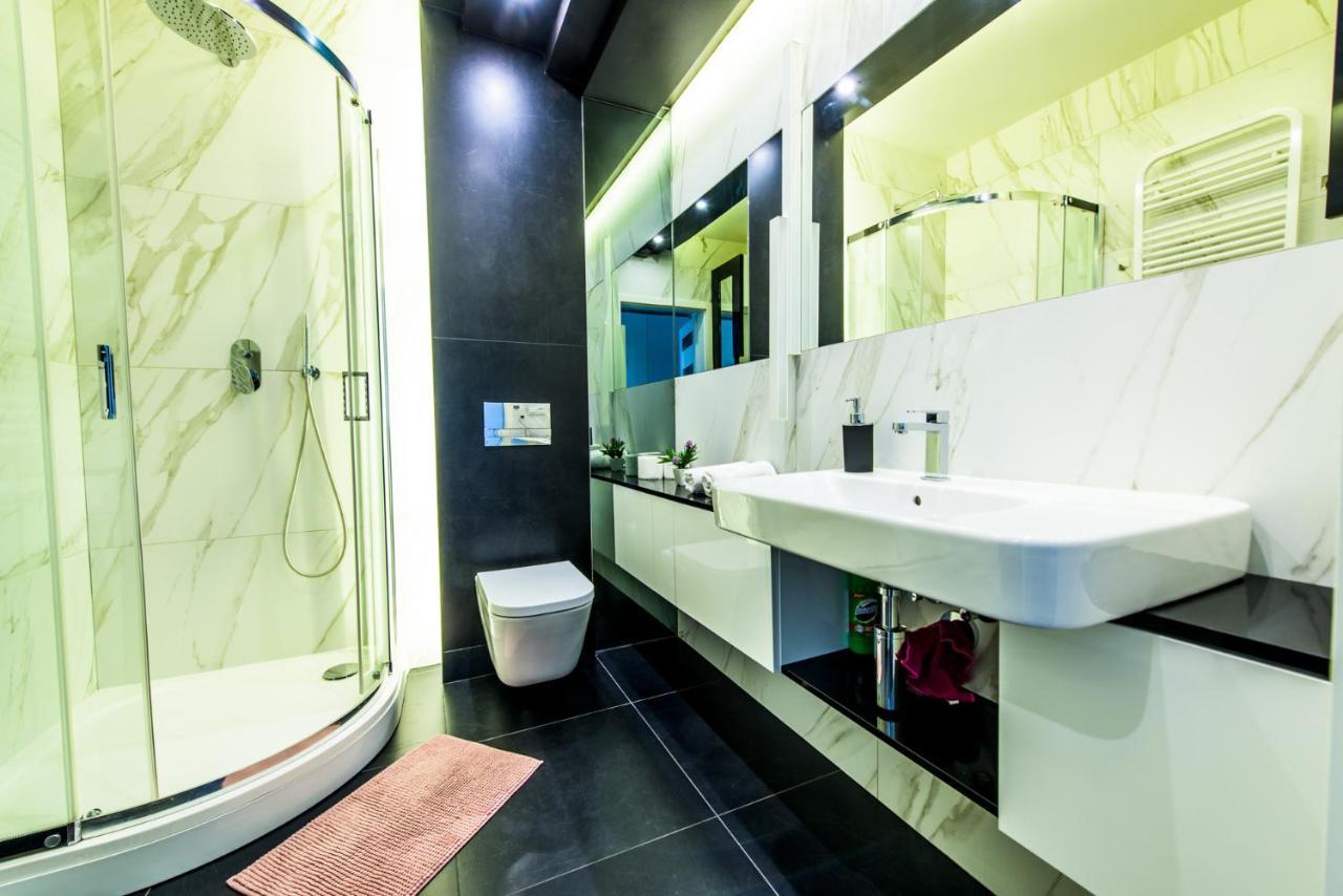 Kapart Rzeszow Apartment エクステリア 写真