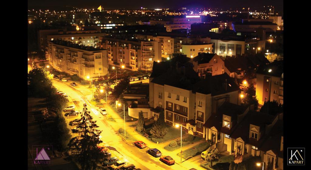 Kapart Rzeszow Apartment エクステリア 写真