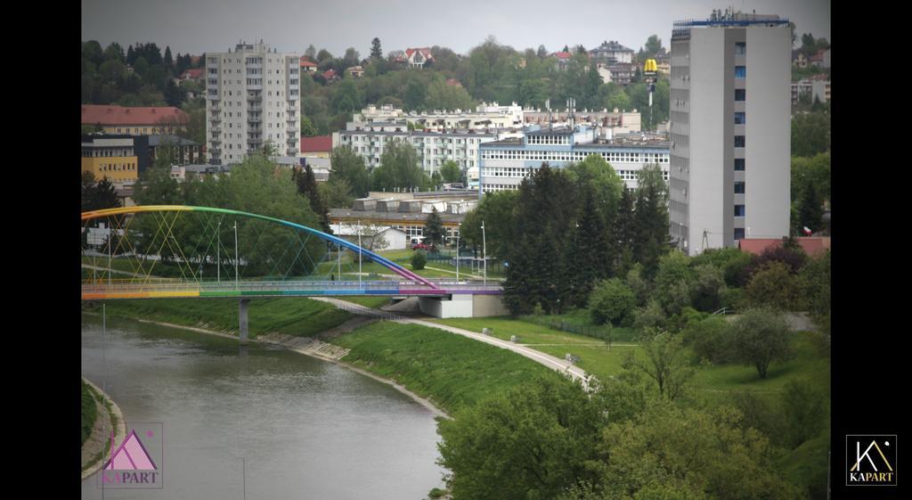 Kapart Rzeszow Apartment エクステリア 写真