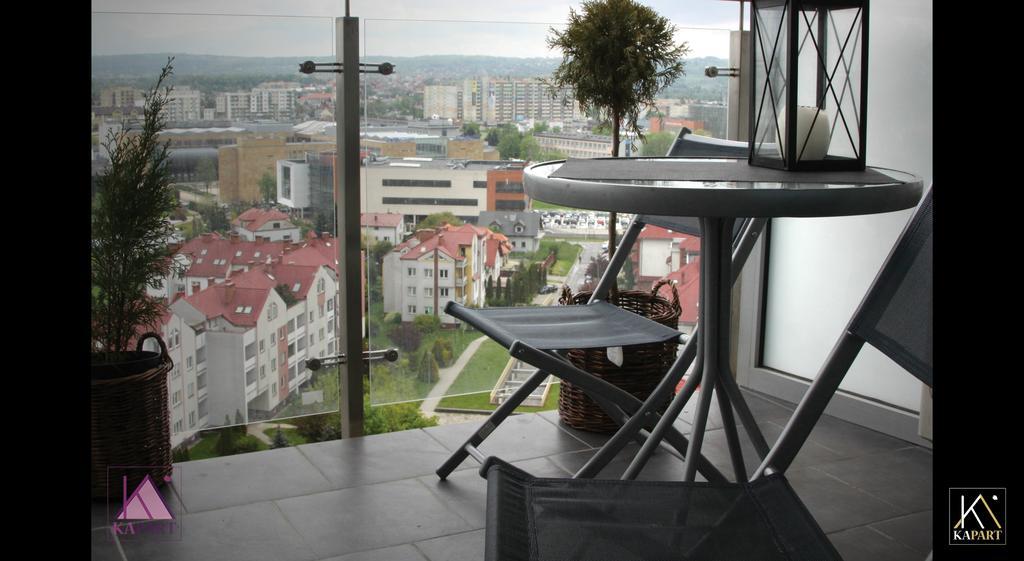 Kapart Rzeszow Apartment エクステリア 写真